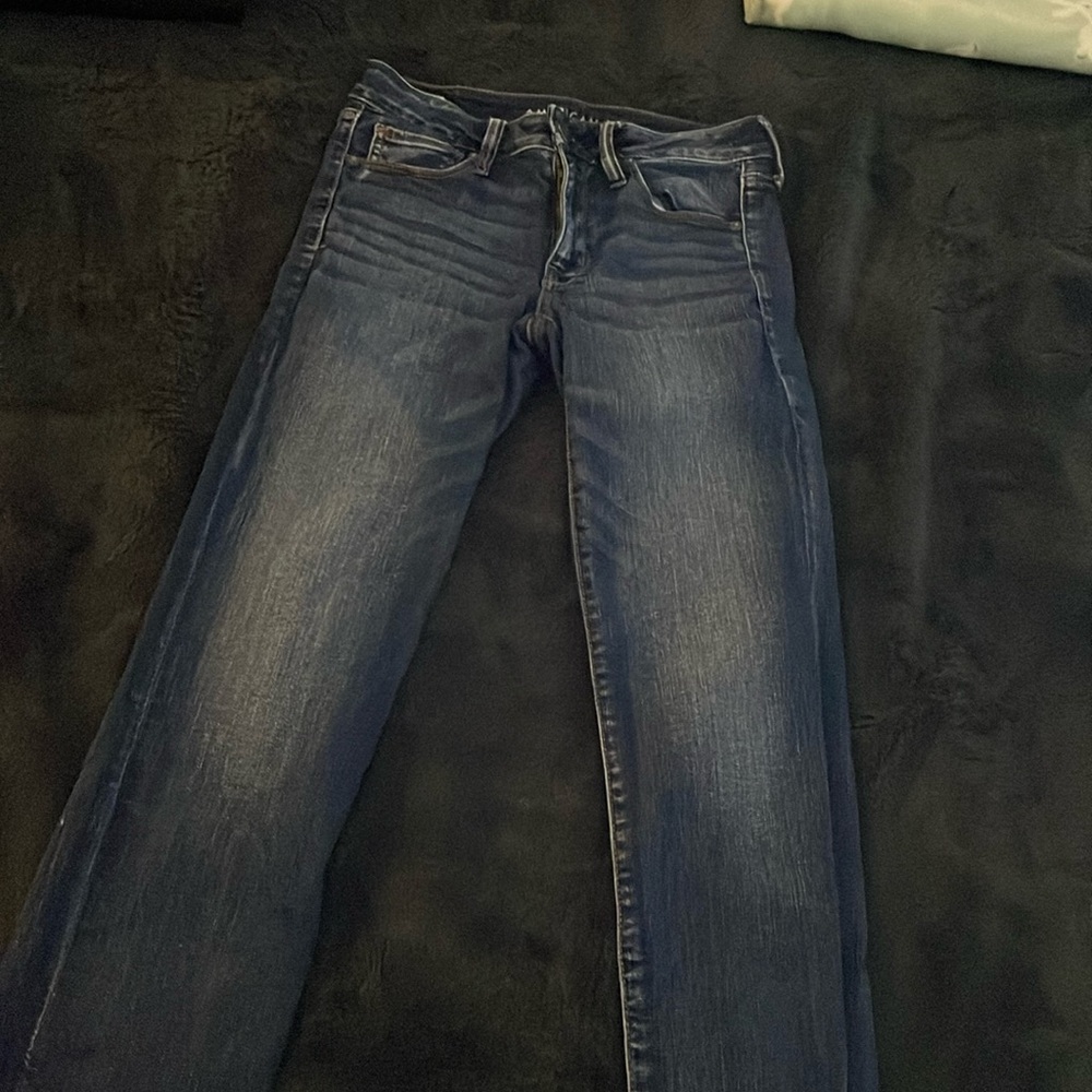 American Eagle size 6 skinny jeans